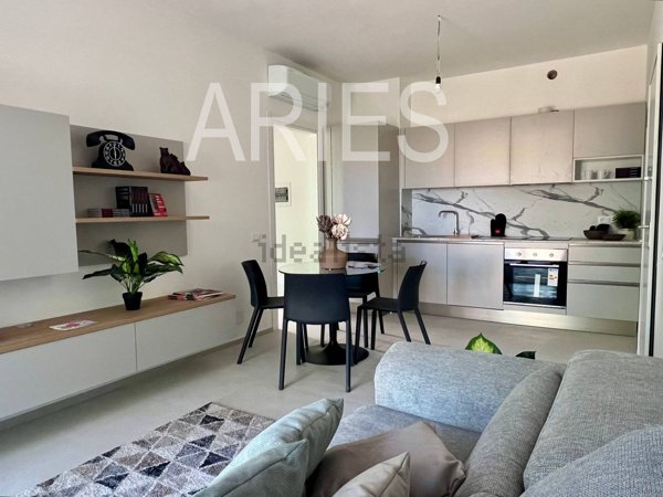 appartamento in vendita a Fiumicino in zona Isola Sacra