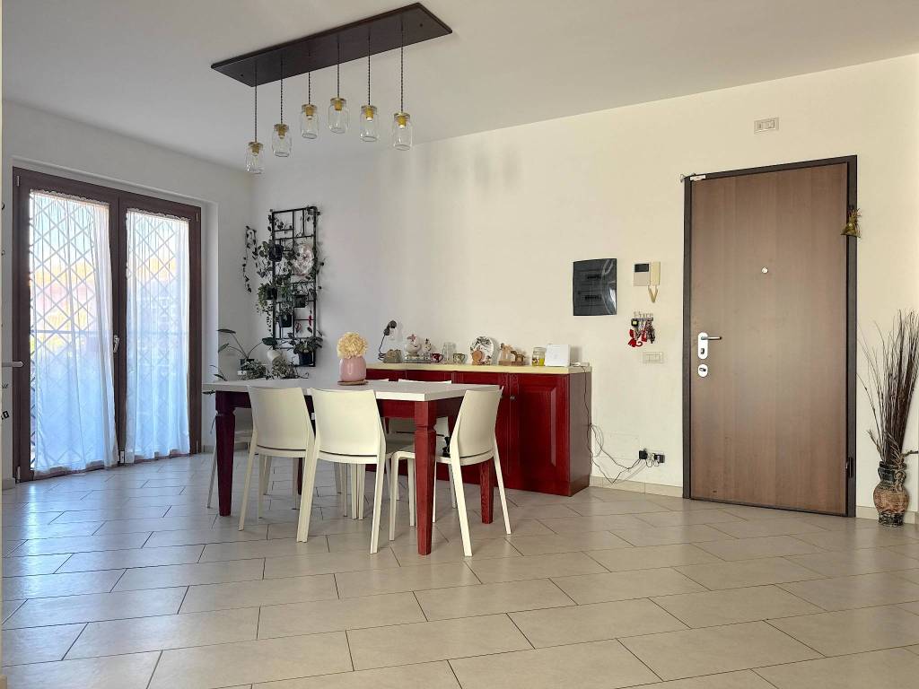 appartamento in vendita a Fiumicino in zona Isola Sacra