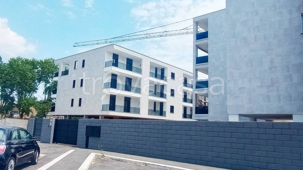 appartamento in vendita a Fiumicino in zona Isola Sacra