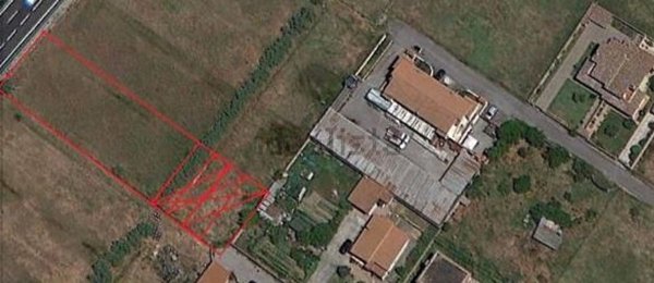 casa indipendente in vendita a Fiumicino