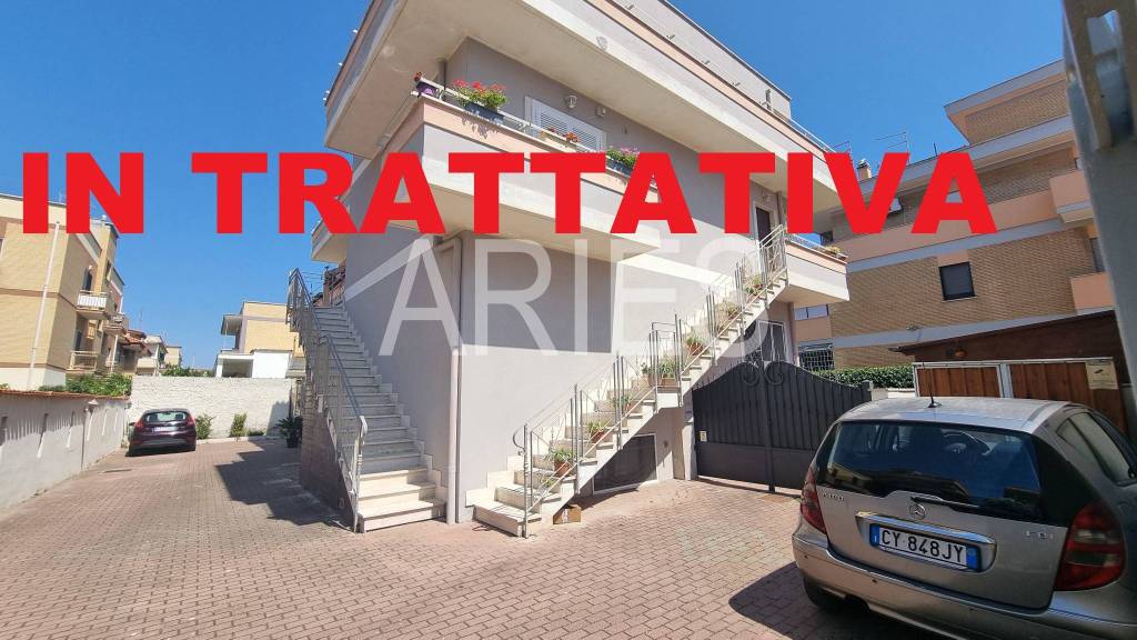 appartamento in vendita a Fiumicino in zona Isola Sacra