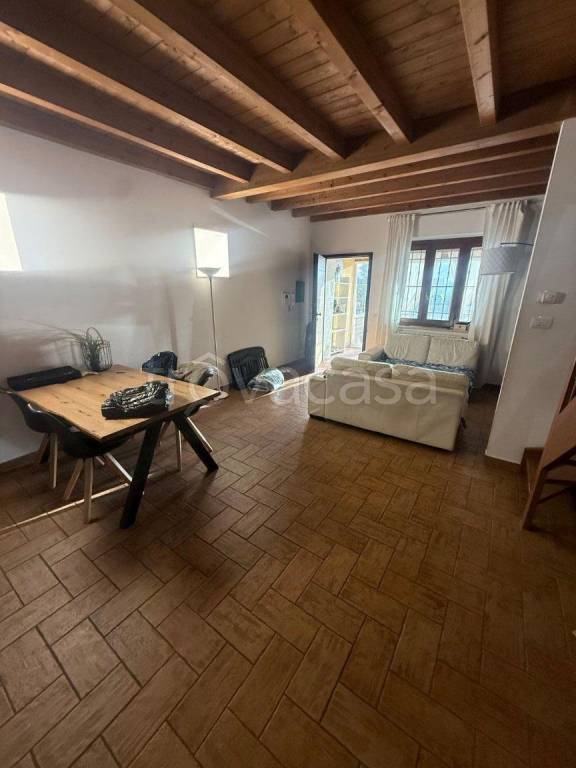 casa indipendente in vendita a Fiumicino in zona Aranova