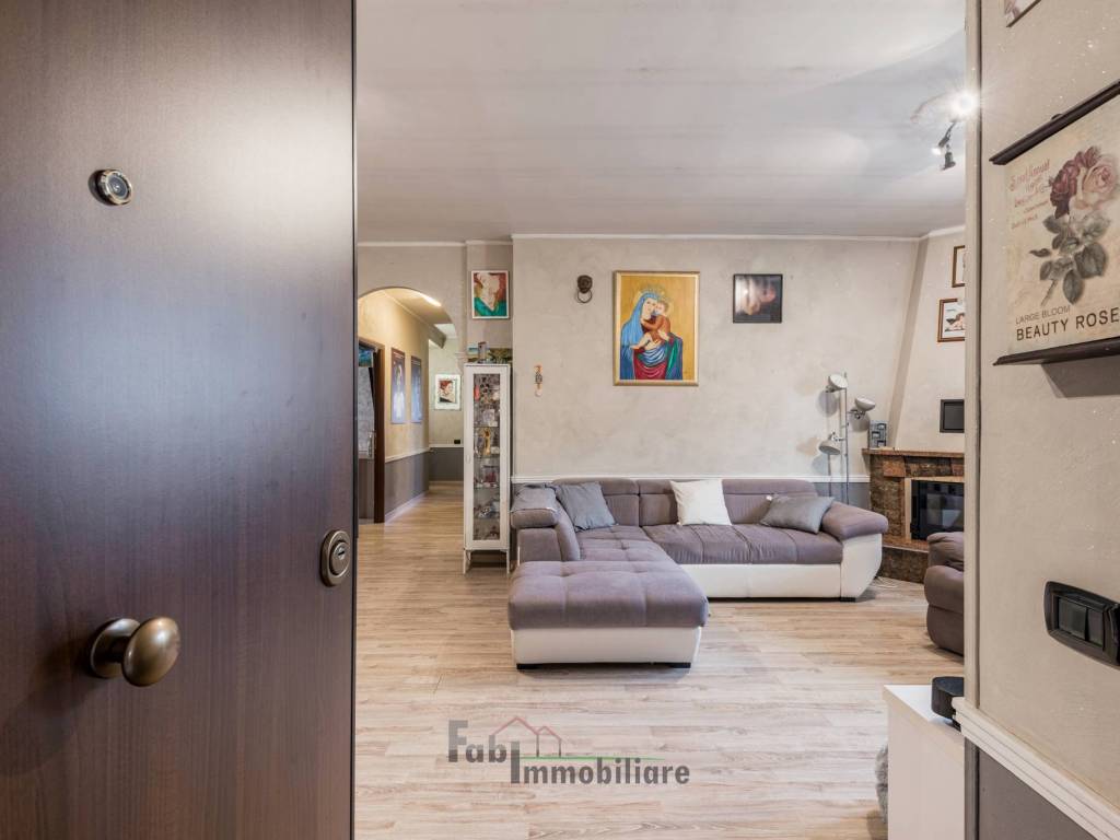 appartamento in vendita a Fiumicino in zona Focene