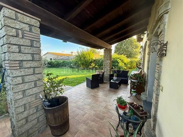 casa indipendente in vendita a Fiumicino in zona Maccarese