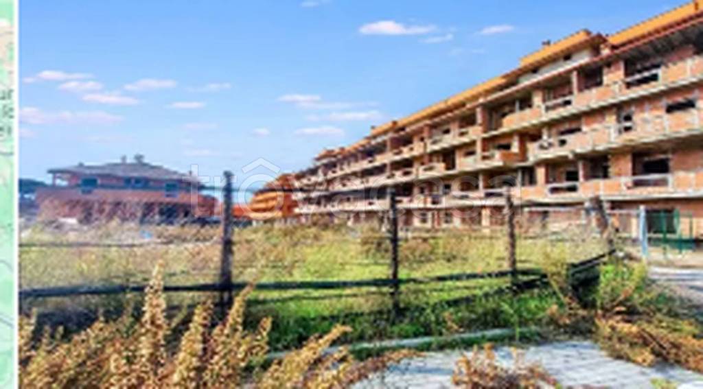 terreno edificabile in vendita a Fiumicino in zona Palidoro