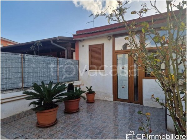 appartamento in vendita a Fiumicino in zona Isola Sacra