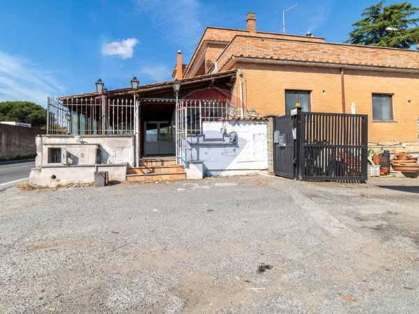 casa indipendente in vendita a Fiumicino in zona Aranova
