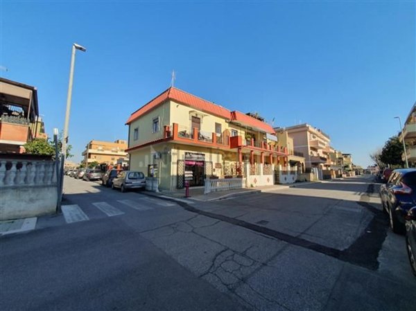 appartamento in vendita a Fiumicino in zona Fregene