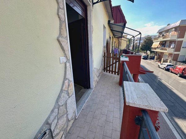 appartamento in vendita a Fiumicino in zona Passo Oscuro