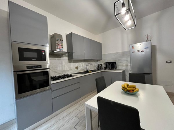 casa indipendente in vendita a Fiumicino in zona Isola Sacra