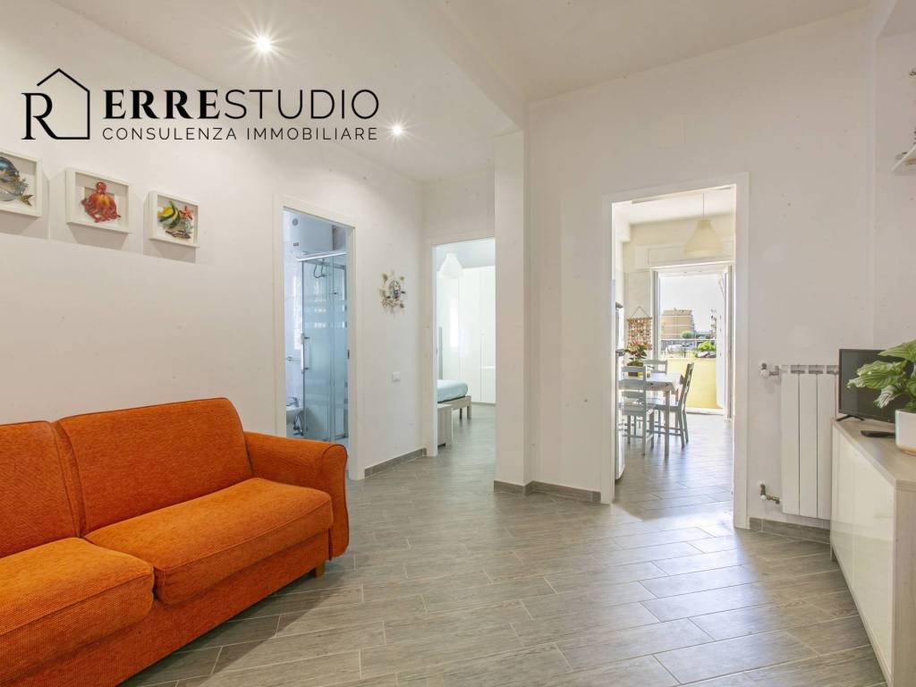 appartamento in vendita a Fiumicino in zona Passo Oscuro