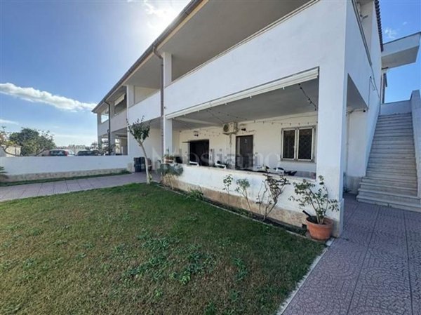 casa indipendente in vendita a Fiumicino