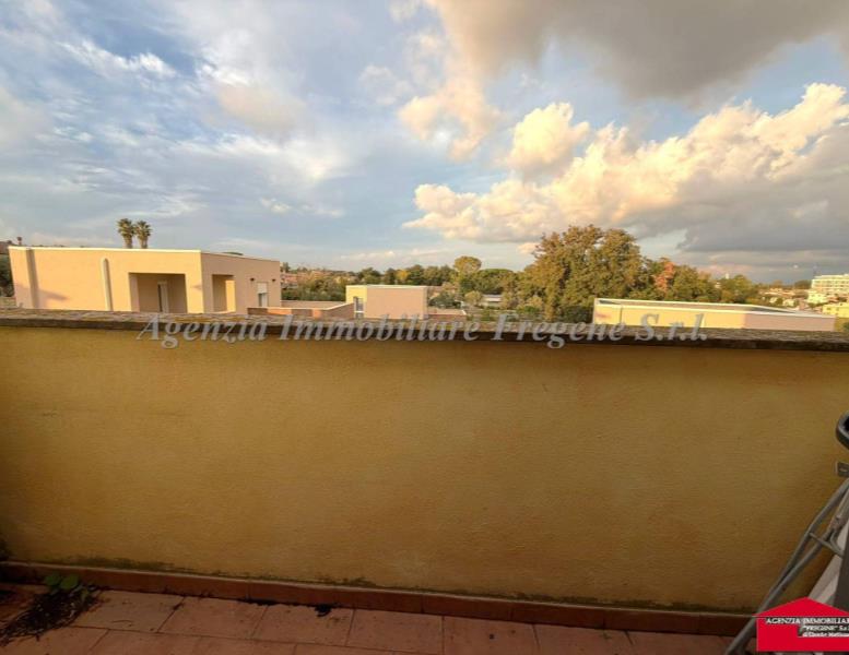 casa indipendente in vendita a Fiumicino in zona Aranova
