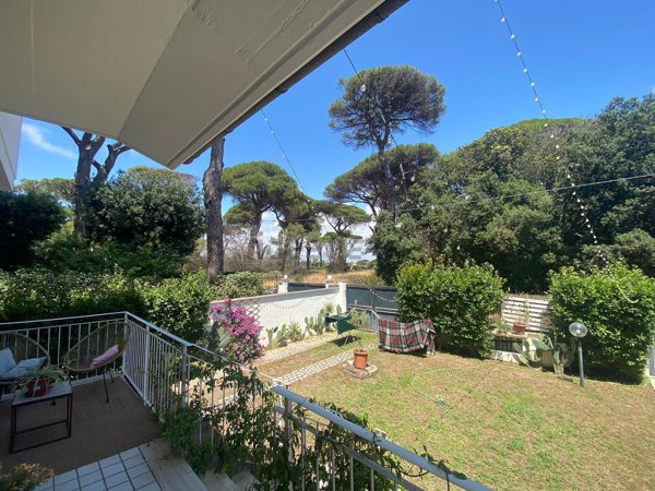 casa indipendente in vendita a Fiumicino in zona Fregene