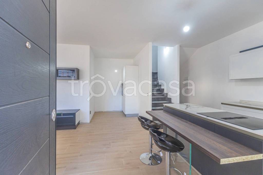 casa indipendente in vendita a Fiumicino in zona Isola Sacra