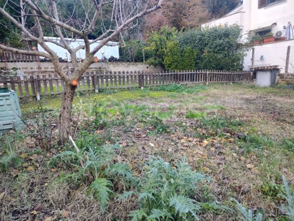 terreno edificabile in vendita a Fiumicino in zona Aranova