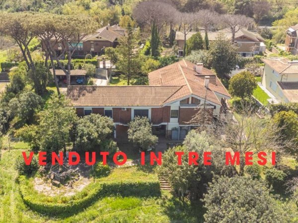 casa indipendente in vendita a Fiumicino in zona Aranova