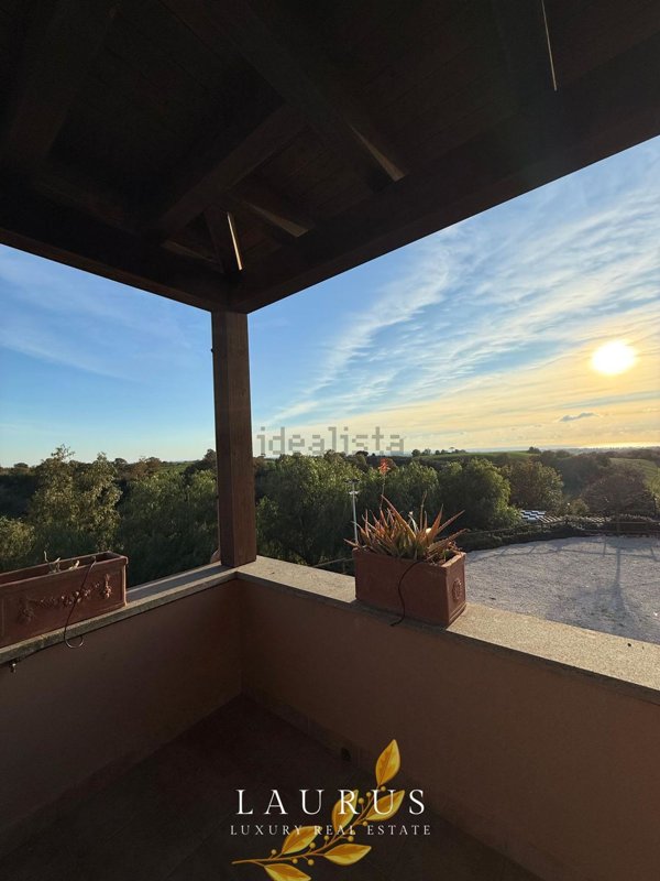 casa indipendente in vendita a Fiumicino in zona Palidoro