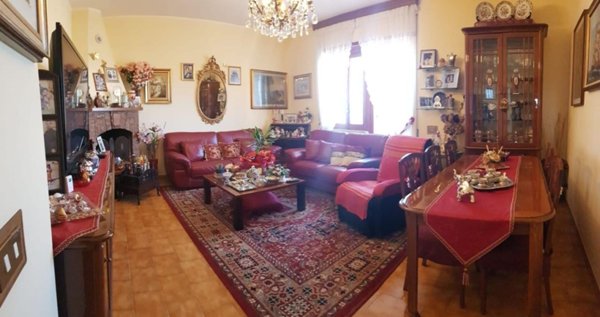 appartamento in vendita a Fiumicino in zona Isola Sacra