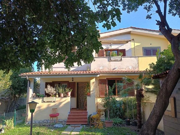 appartamento in vendita a Fiumicino in zona Isola Sacra