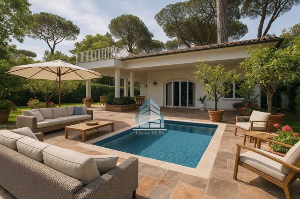 casa indipendente in vendita a Fiumicino in zona Fregene