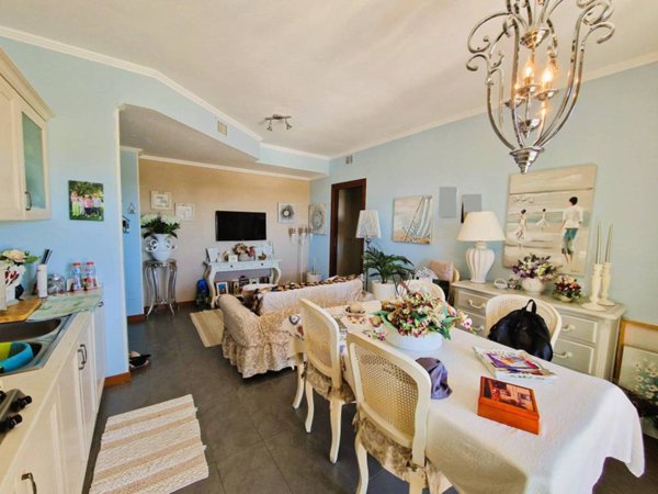 appartamento in vendita a Fiumicino in zona Aranova