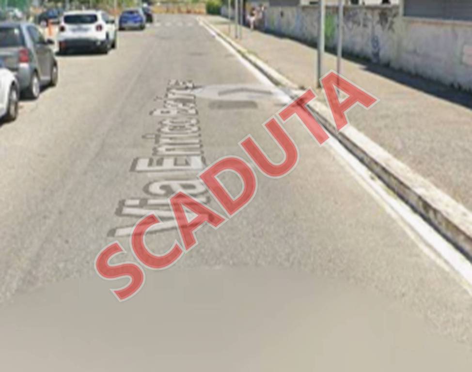 negozio in vendita a Fiumicino