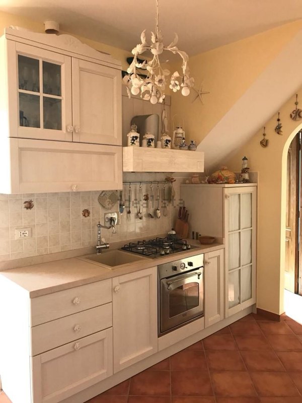 appartamento in vendita a Fiumicino in zona Fregene