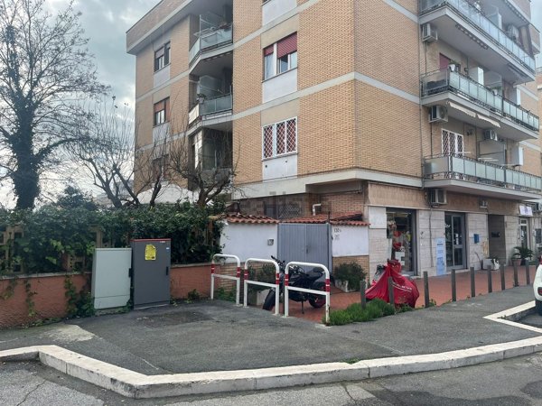 appartamento in vendita a Fiumicino in zona Isola Sacra