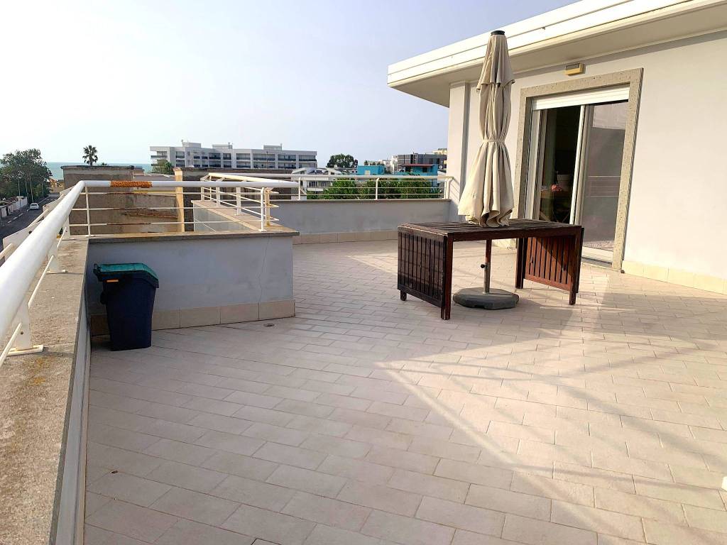 appartamento in vendita a Fiumicino in zona Focene