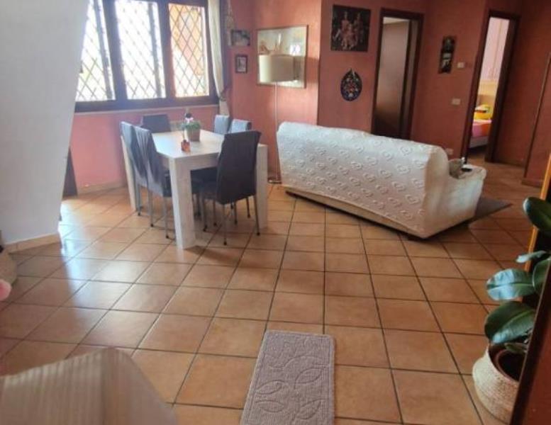 appartamento in vendita a Fiumicino in zona Isola Sacra