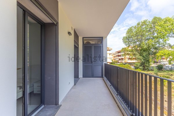 appartamento in vendita a Fiumicino in zona Isola Sacra