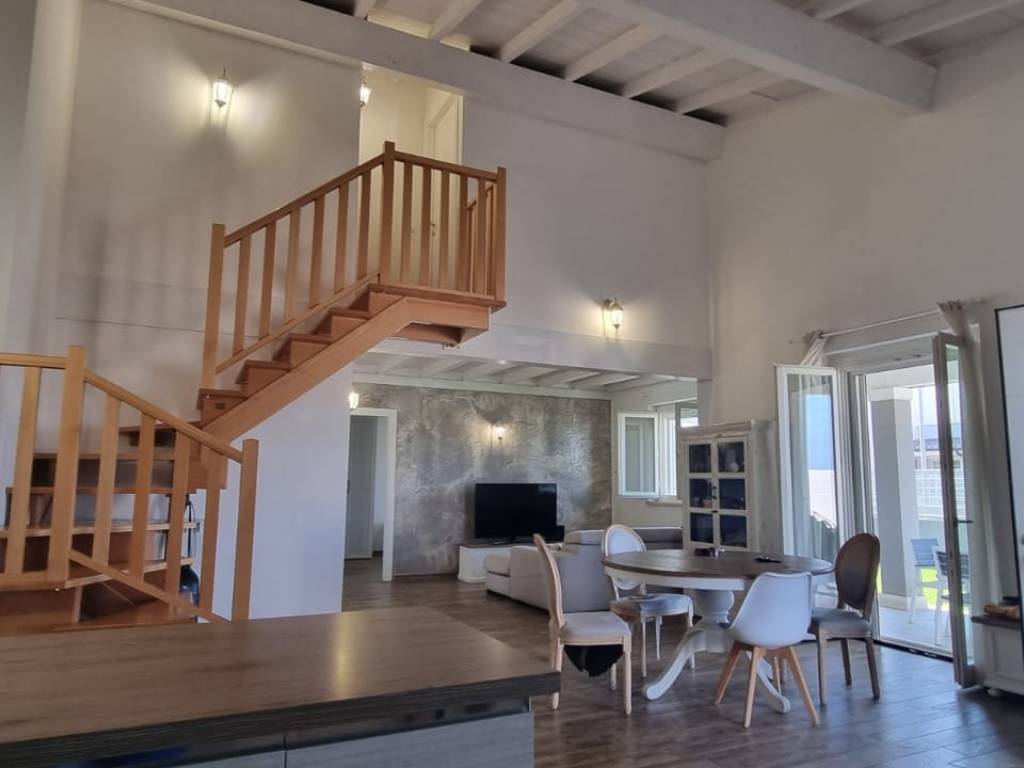 casa indipendente in vendita a Fiumicino in zona Aranova