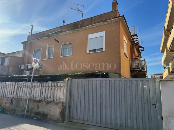 appartamento in vendita a Fiumicino in zona Passo Oscuro