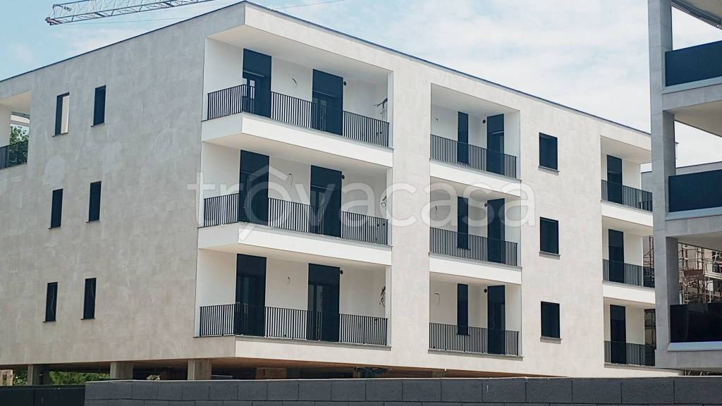 appartamento in vendita a Fiumicino in zona Isola Sacra