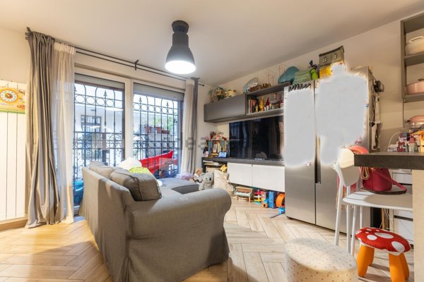 casa indipendente in vendita a Fiumicino in zona Isola Sacra