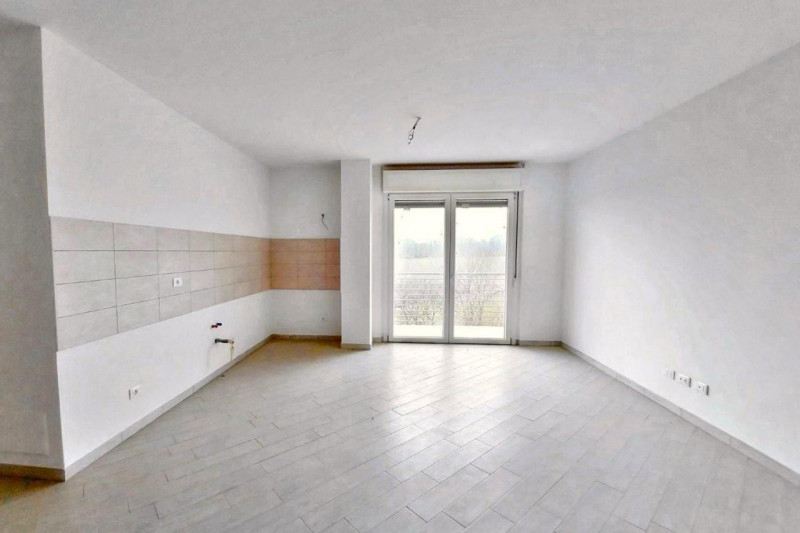 appartamento in vendita a Fiumicino in zona Torrimpietra