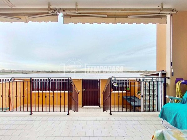 appartamento in vendita a Fiumicino in zona Passo Oscuro