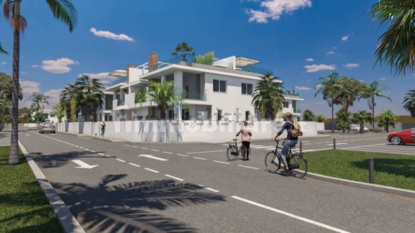 casa indipendente in vendita a Fiumicino