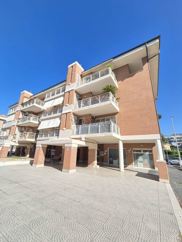 appartamento in vendita a Fiumicino