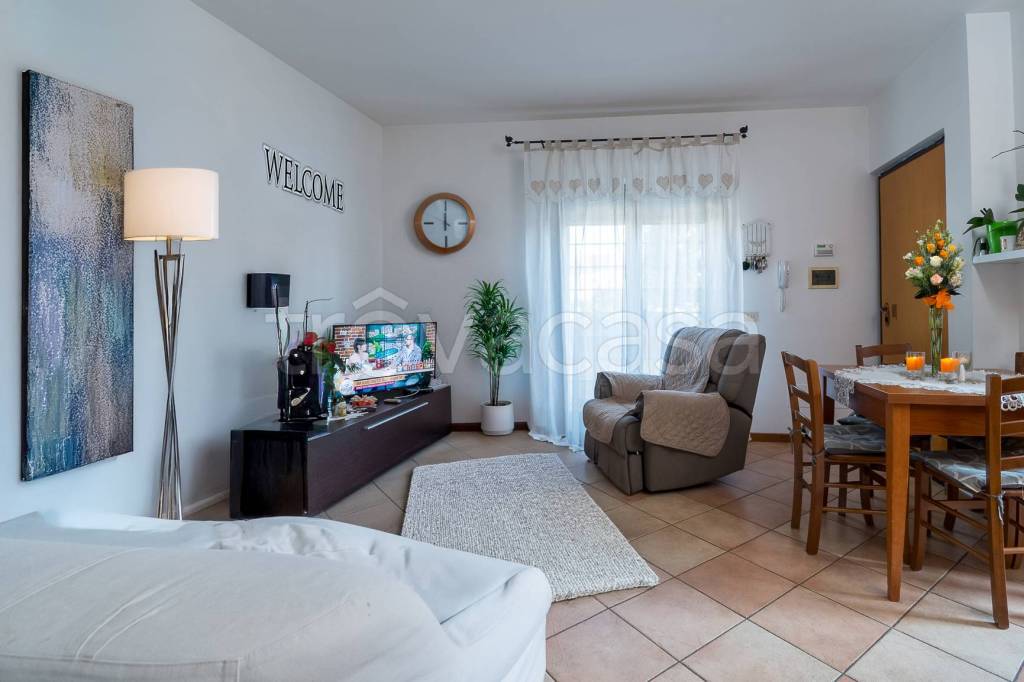 casa indipendente in vendita a Fiumicino in zona Maccarese