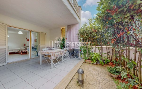 appartamento in vendita a Fiumicino in zona Fregene