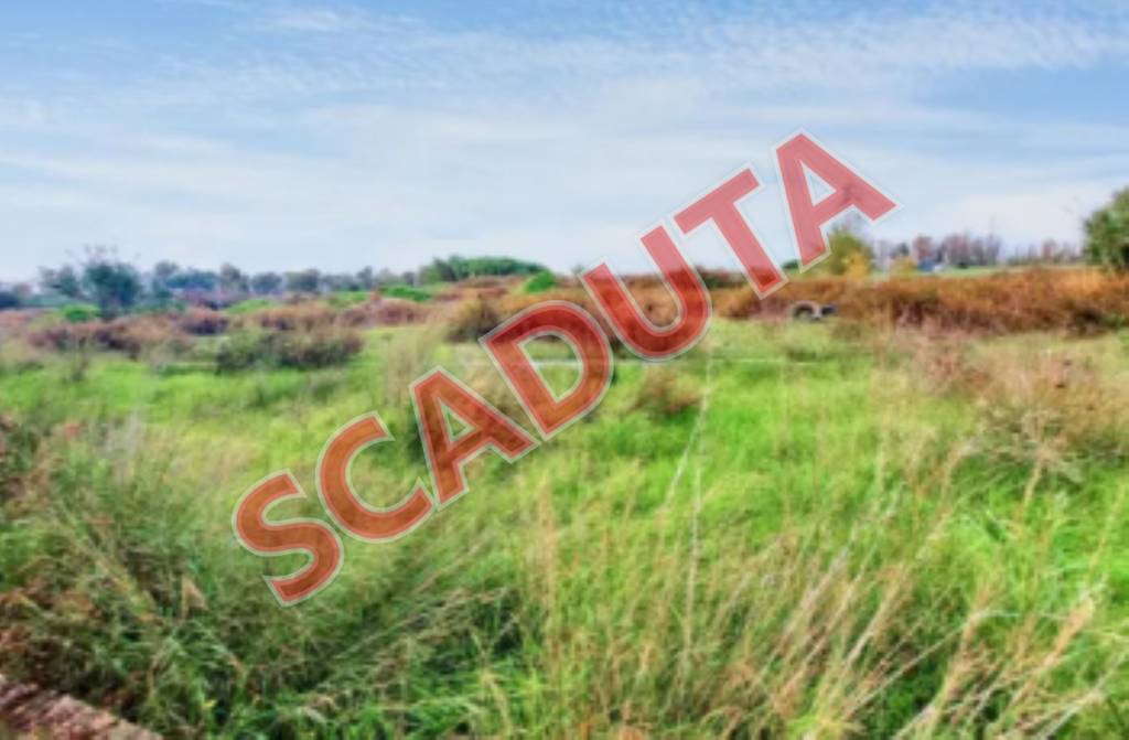 terreno edificabile in vendita a Fiumicino in zona Palidoro