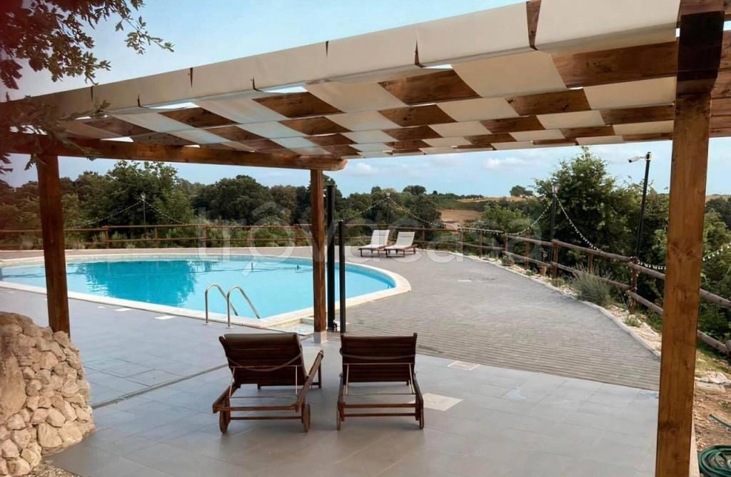 casa indipendente in vendita a Fiumicino in zona Tragliata