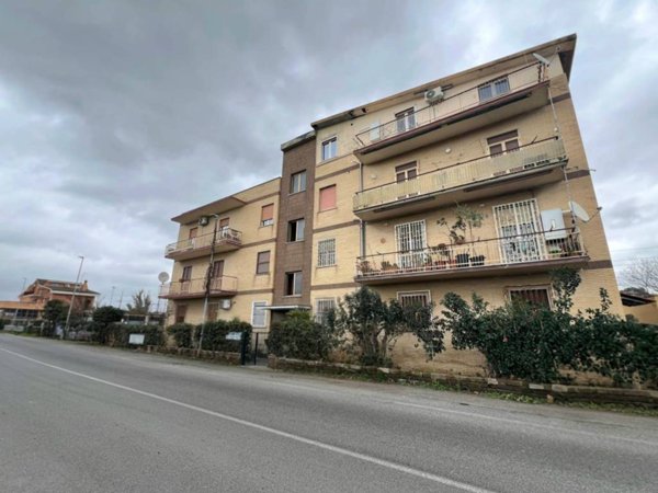 appartamento in vendita a Fiumicino in zona Maccarese