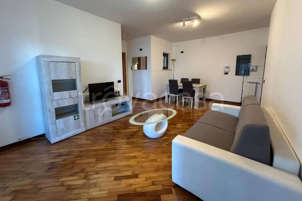 appartamento in vendita a Fiumicino in zona Isola Sacra