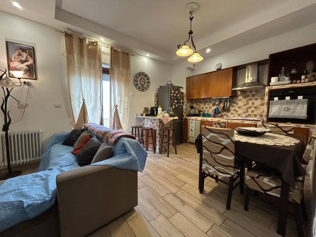 appartamento in vendita a Fiumicino in zona Isola Sacra