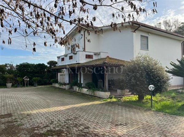 casa indipendente in vendita a Fiumicino in zona Maccarese
