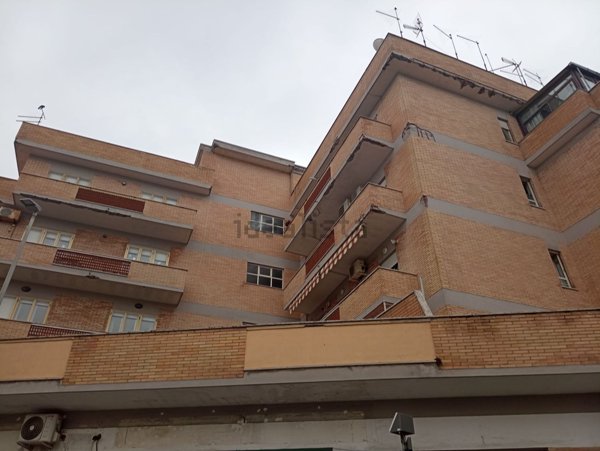 appartamento in vendita a Fiumicino in zona Isola Sacra