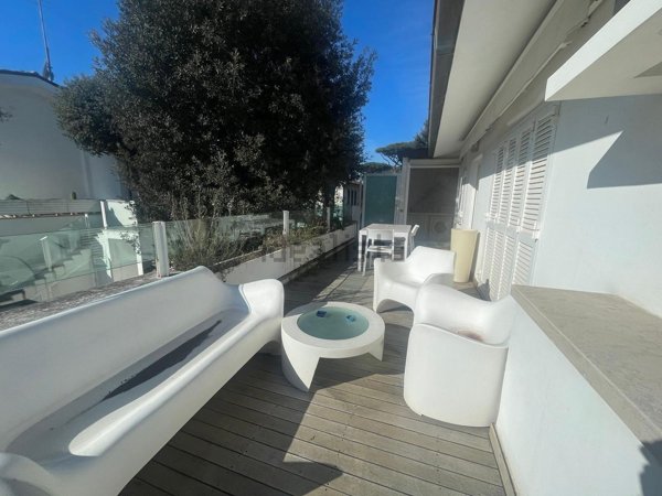 appartamento in vendita a Fiumicino in zona Fregene